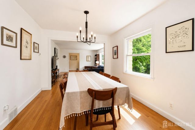 5 Crestview Drive, Bernardsville, NJ 07924
