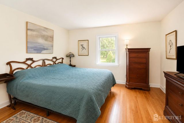 5 Crestview Drive, Bernardsville, NJ 07924