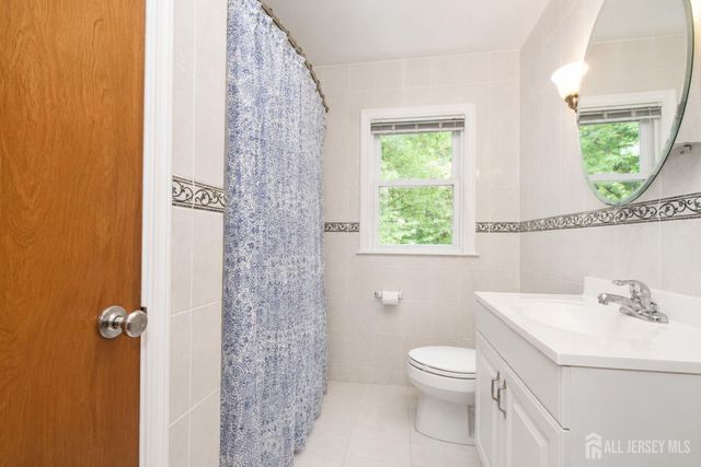 5 Crestview Drive, Bernardsville, NJ 07924