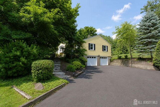 5 Crestview Drive, Bernardsville, NJ 07924
