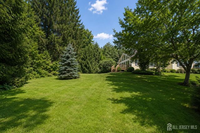 5 Crestview Drive, Bernardsville, NJ 07924