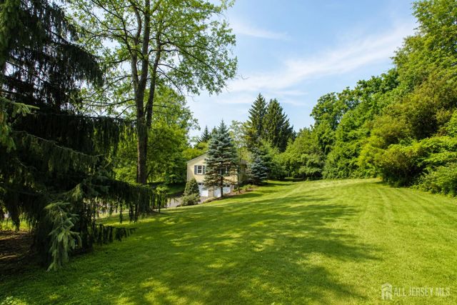 5 Crestview Drive, Bernardsville, NJ 07924