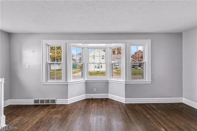 3204 14th Street SW, Canton, OH 44710