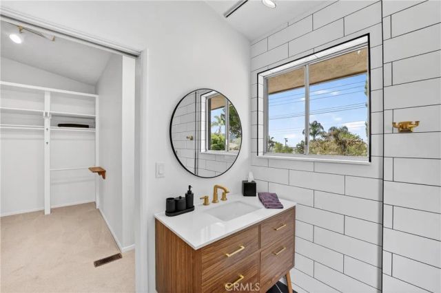 1400 N Puente, Brea, CA 92821