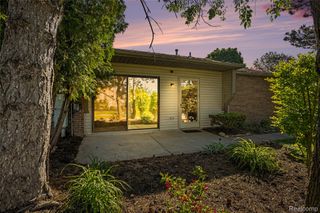 314 Spring Brooke Drive 7, Brighton, MI 48116