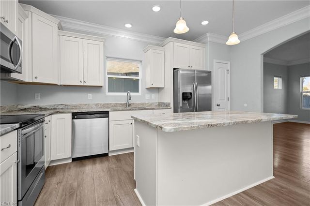 9269 1st View ST, Norfolk, VA 23503