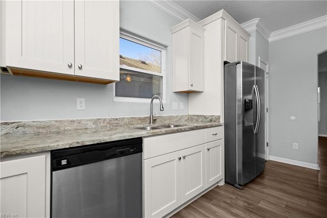 9269 1st View ST, Norfolk, VA 23503