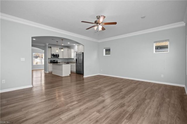 9269 1st View ST, Norfolk, VA 23503