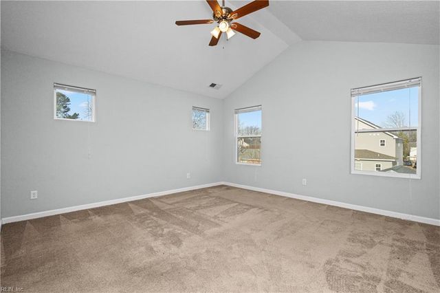 9269 1st View ST, Norfolk, VA 23503