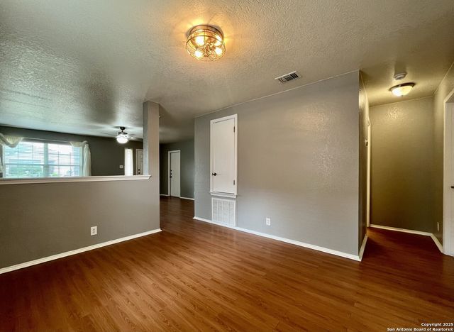 10635 Shaenleaf, San Antonio, TX 78254