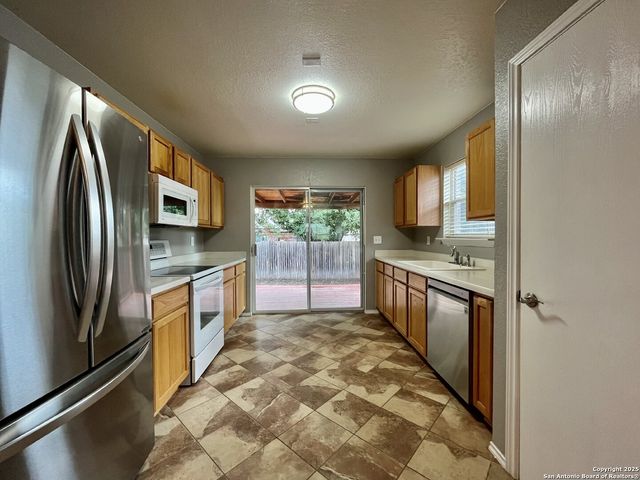 10635 Shaenleaf, San Antonio, TX 78254