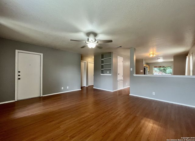 10635 Shaenleaf, San Antonio, TX 78254