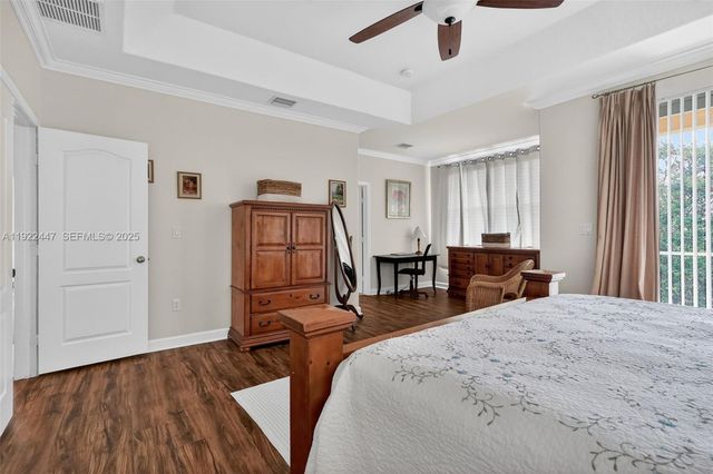 15144 SW 20th St, Miami, FL 33185