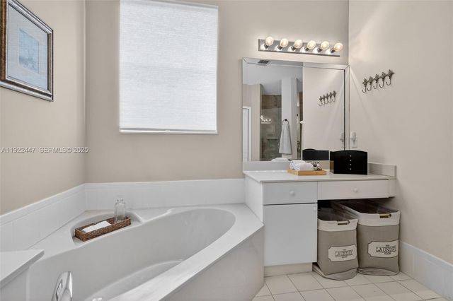 15144 SW 20th St, Miami, FL 33185