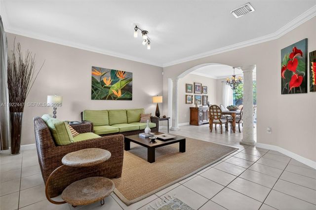 15144 SW 20th St, Miami, FL 33185