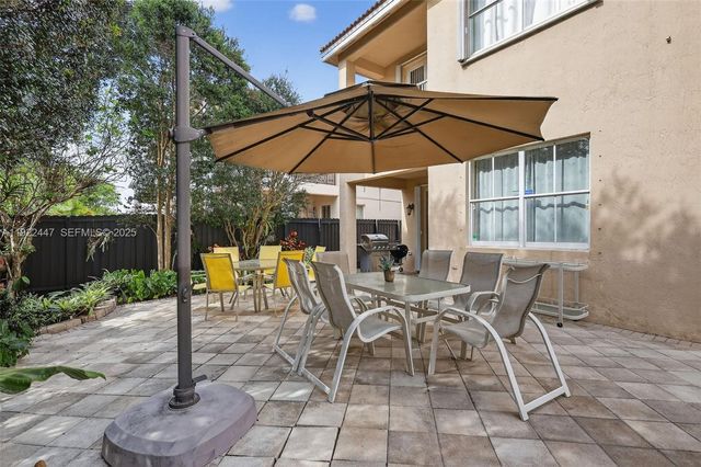 15144 SW 20th St, Miami, FL 33185