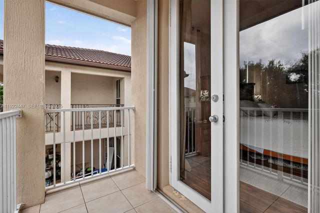 15144 SW 20th St, Miami, FL 33185