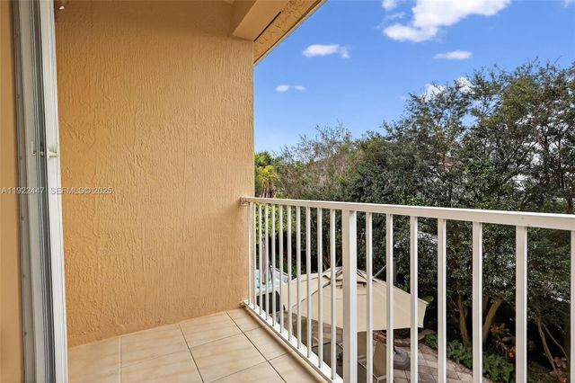 15144 SW 20th St, Miami, FL 33185