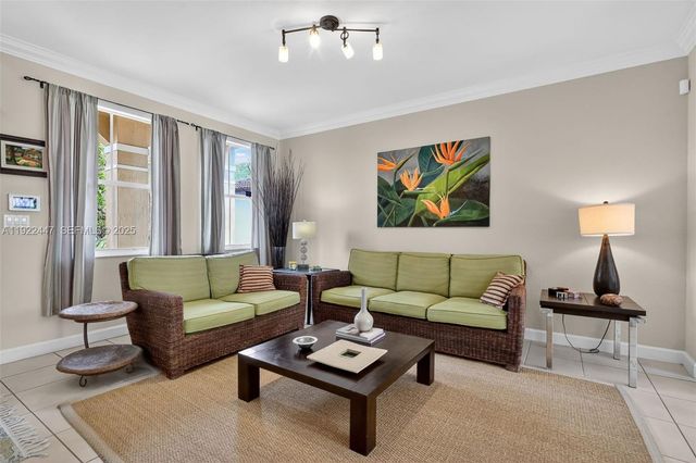 15144 SW 20th St, Miami, FL 33185