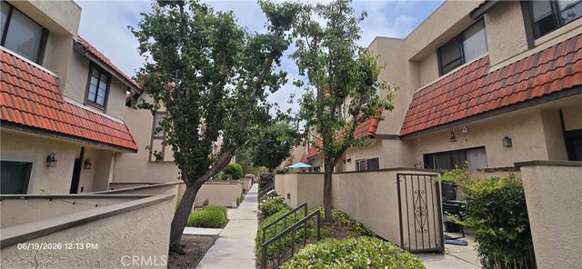 27631 Nugget 5, Canyon Country, CA 91387