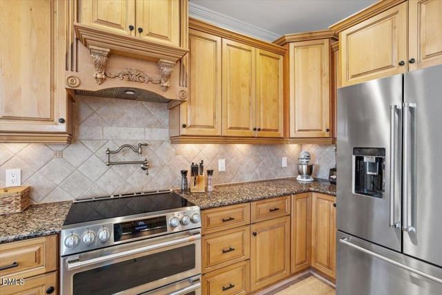 1815 Glacier Court, Fuquay Varina, NC 27526