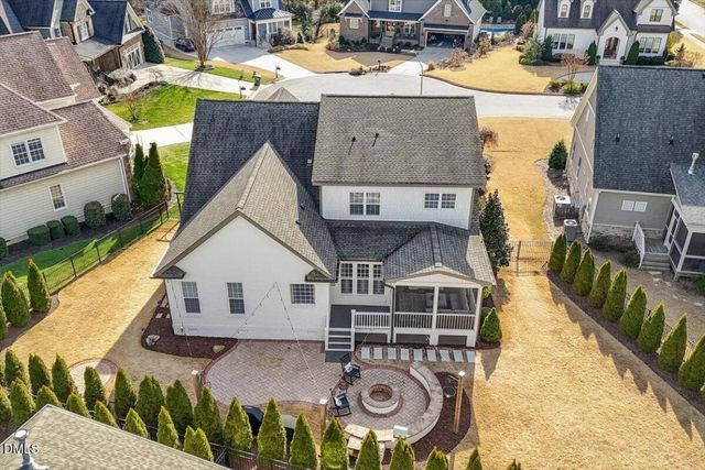 1815 Glacier Court, Fuquay Varina, NC 27526