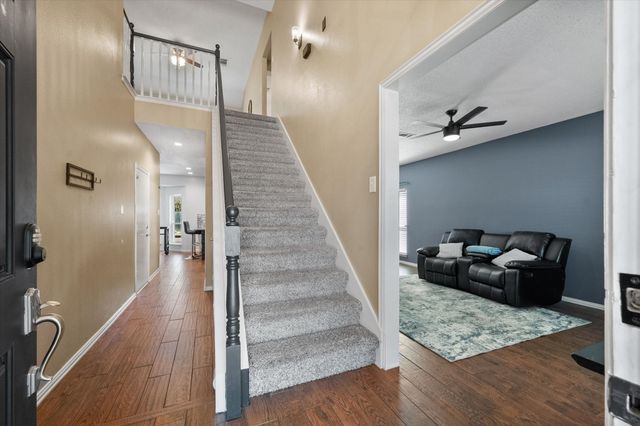 4111 Highgrove Drive, Arlington, TX 76001