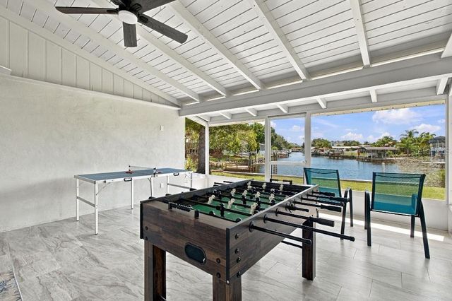 10744 DRUMMOND ROAD, Tampa, FL 33615