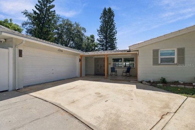 10744 DRUMMOND ROAD, Tampa, FL 33615