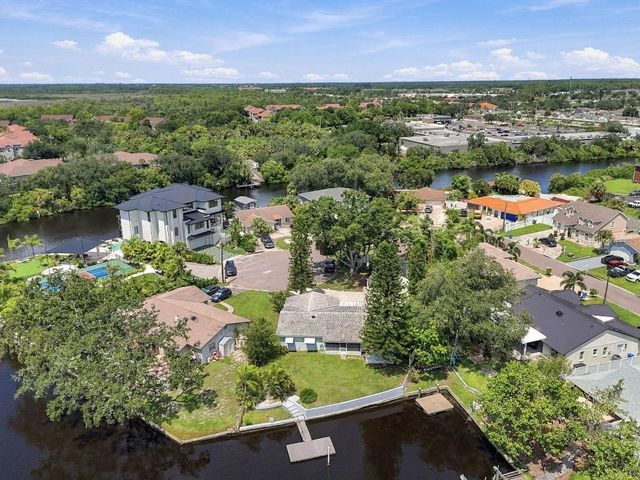 10744 DRUMMOND ROAD, Tampa, FL 33615