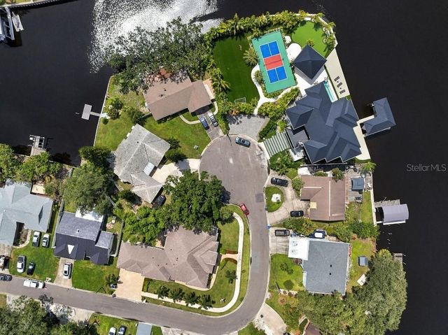 10744 DRUMMOND ROAD, Tampa, FL 33615