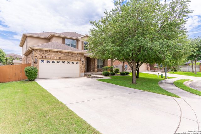 2604 Patron Vlg, Schertz, TX 78108
