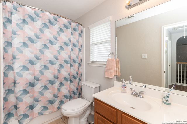 2604 Patron Vlg, Schertz, TX 78108