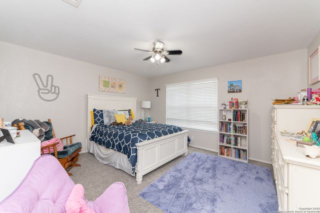 2604 Patron Vlg, Schertz, TX 78108