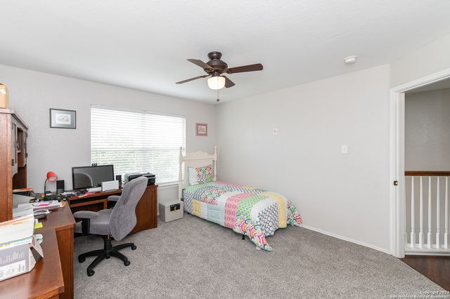 2604 Patron Vlg, Schertz, TX 78108