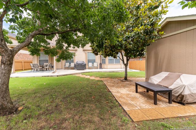2604 Patron Vlg, Schertz, TX 78108