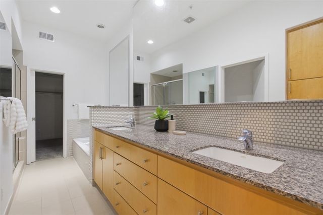2111 Clark Street H, Dallas, TX 75204