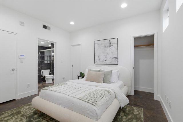 2111 Clark Street H, Dallas, TX 75204
