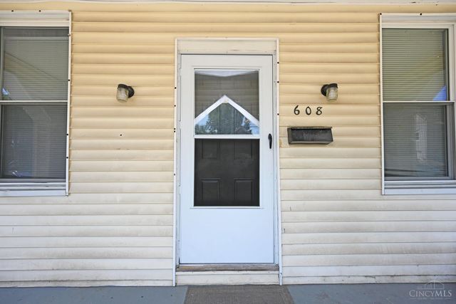608 Orient Avenue, Cincinnati, OH 45232