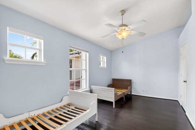 9695 Porta Leona Lane, Boynton Beach, FL 33472