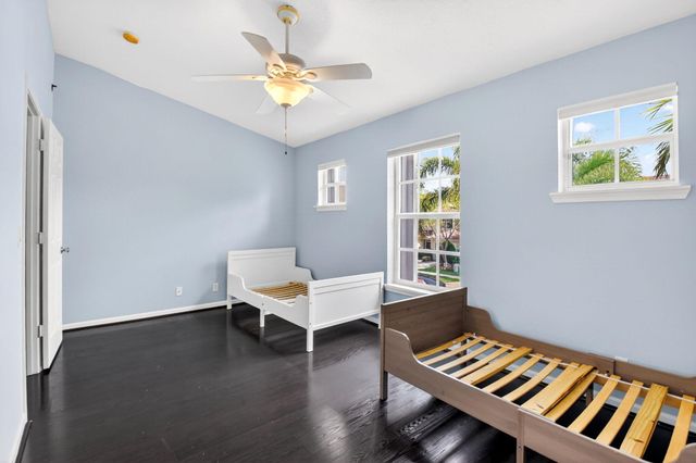 9695 Porta Leona Lane, Boynton Beach, FL 33472