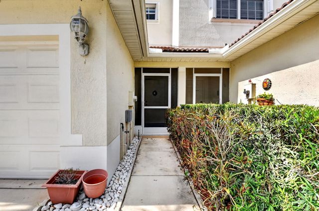 9695 Porta Leona Lane, Boynton Beach, FL 33472