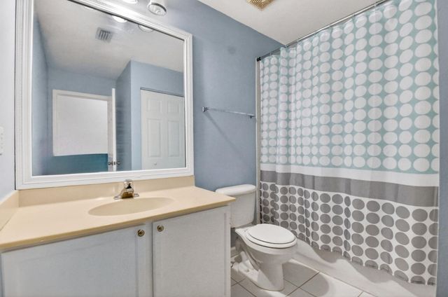 9695 Porta Leona Lane, Boynton Beach, FL 33472