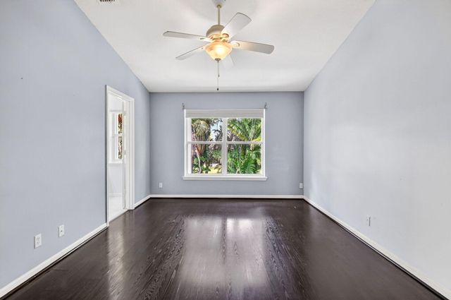 9695 Porta Leona Lane, Boynton Beach, FL 33472