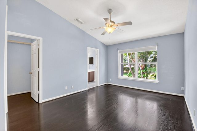 9695 Porta Leona Lane, Boynton Beach, FL 33472
