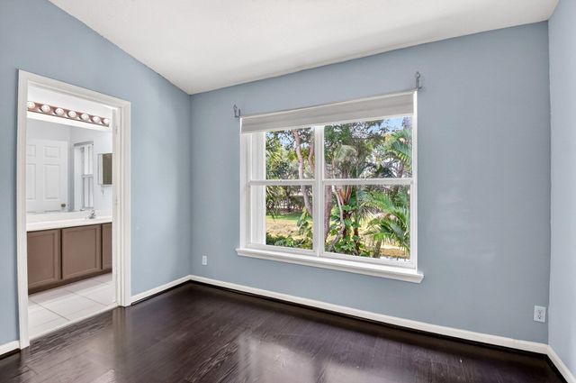 9695 Porta Leona Lane, Boynton Beach, FL 33472