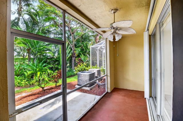 9695 Porta Leona Lane, Boynton Beach, FL 33472