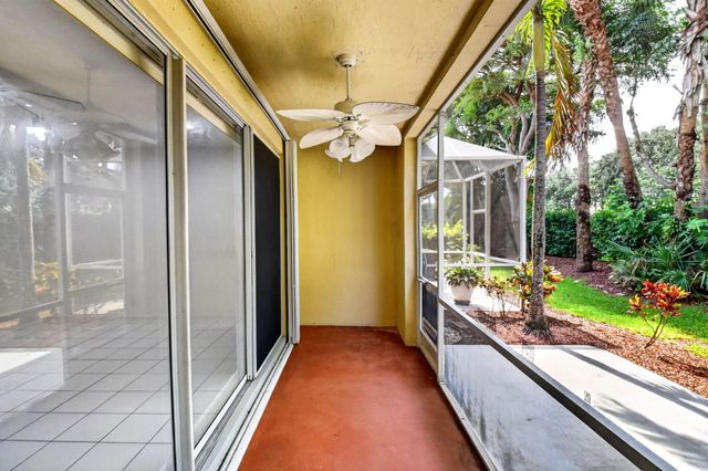 9695 Porta Leona Lane, Boynton Beach, FL 33472