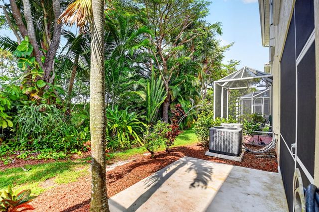 9695 Porta Leona Lane, Boynton Beach, FL 33472