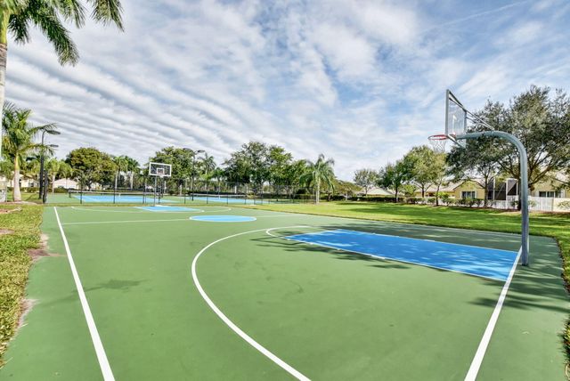 9695 Porta Leona Lane, Boynton Beach, FL 33472